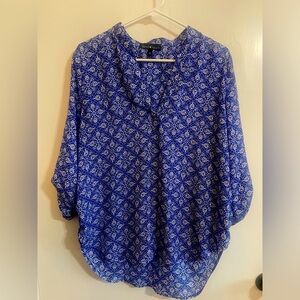 Derek heart Women’s Size L Blue & White 3/4 Length Sleeve Lightweight Shirt
